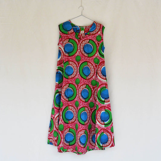 Vネックワンピース